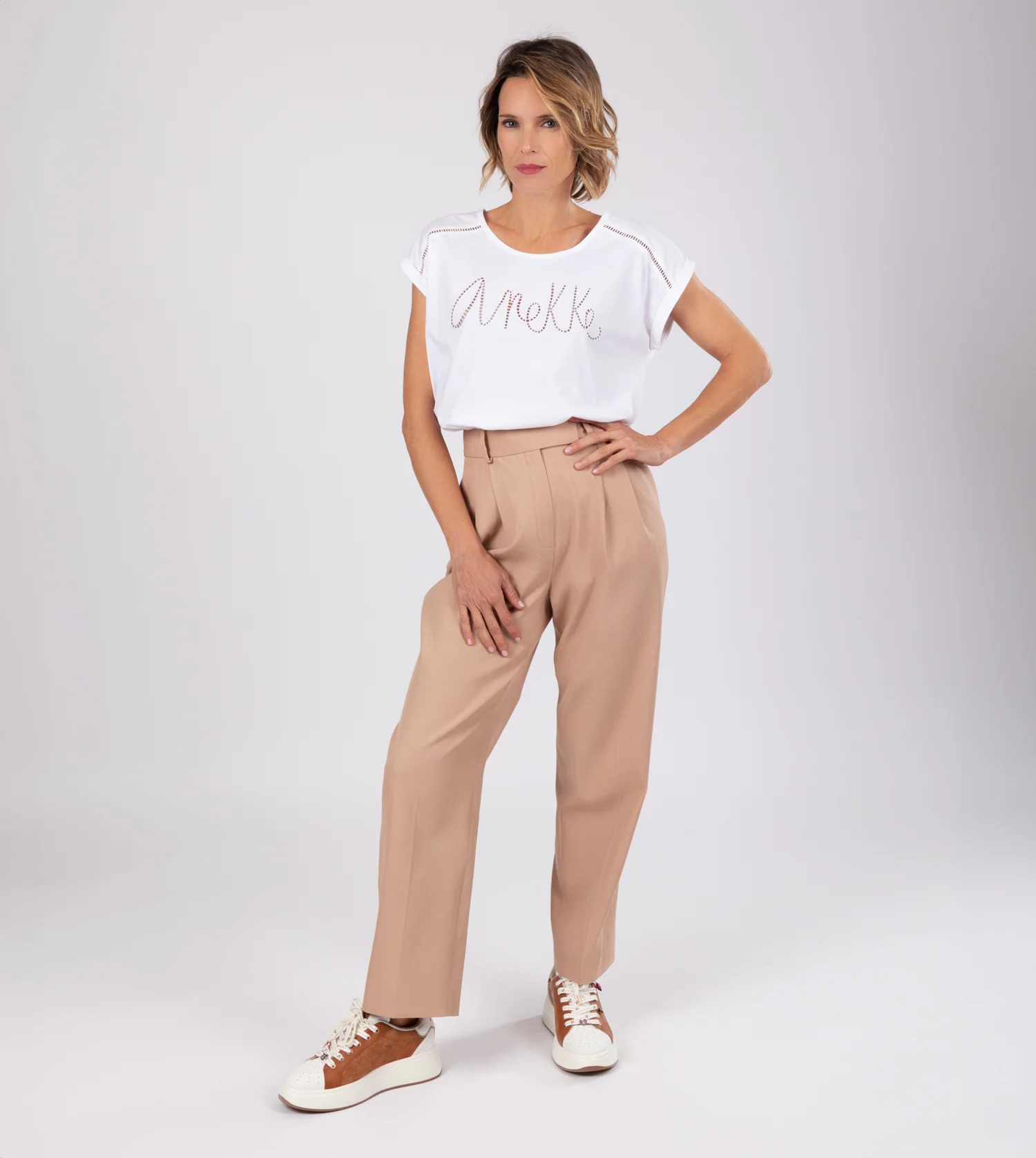 Anekke weißes T-Shirt - Image 5