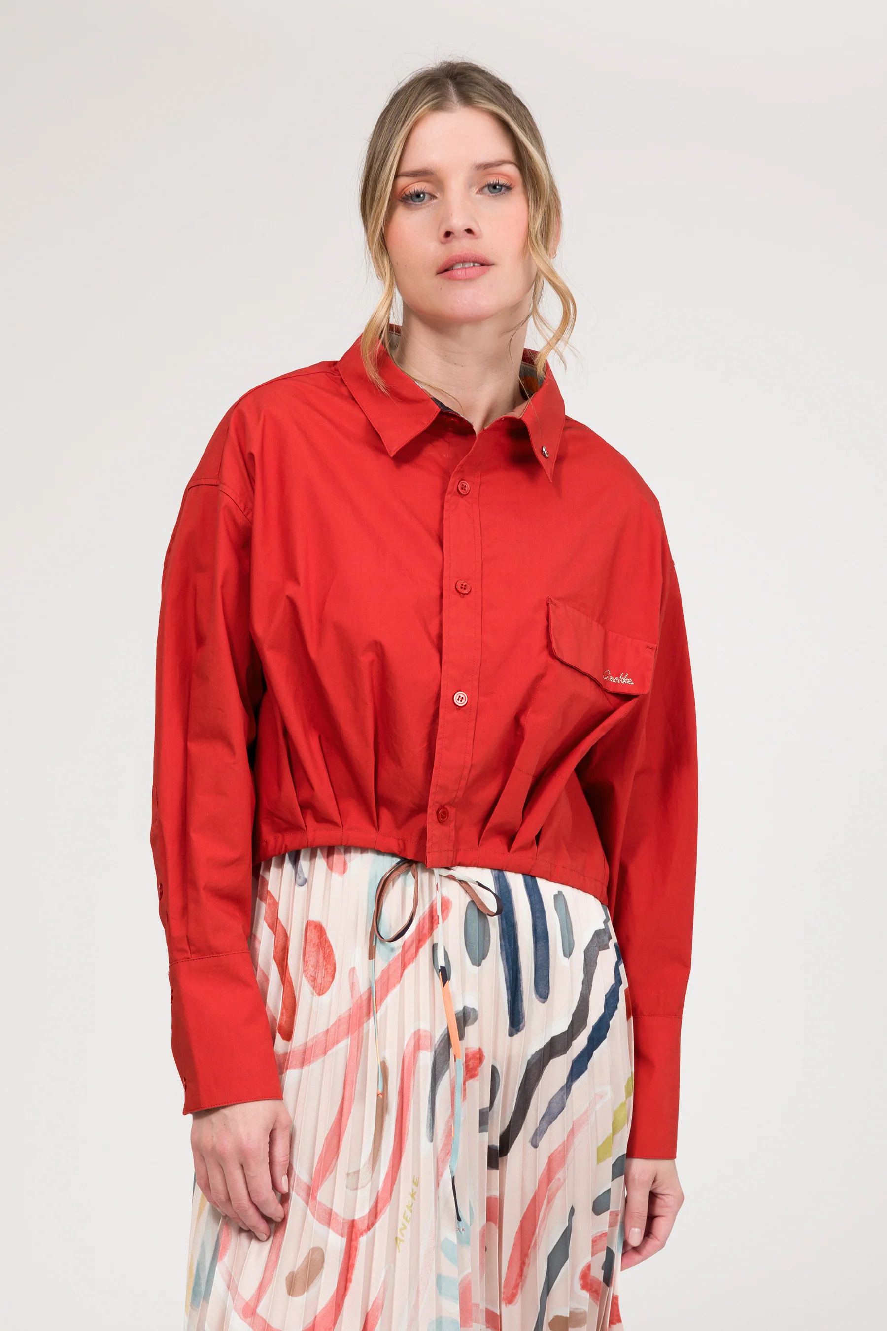 Crop-Top-Shirt Eikon - Image 2