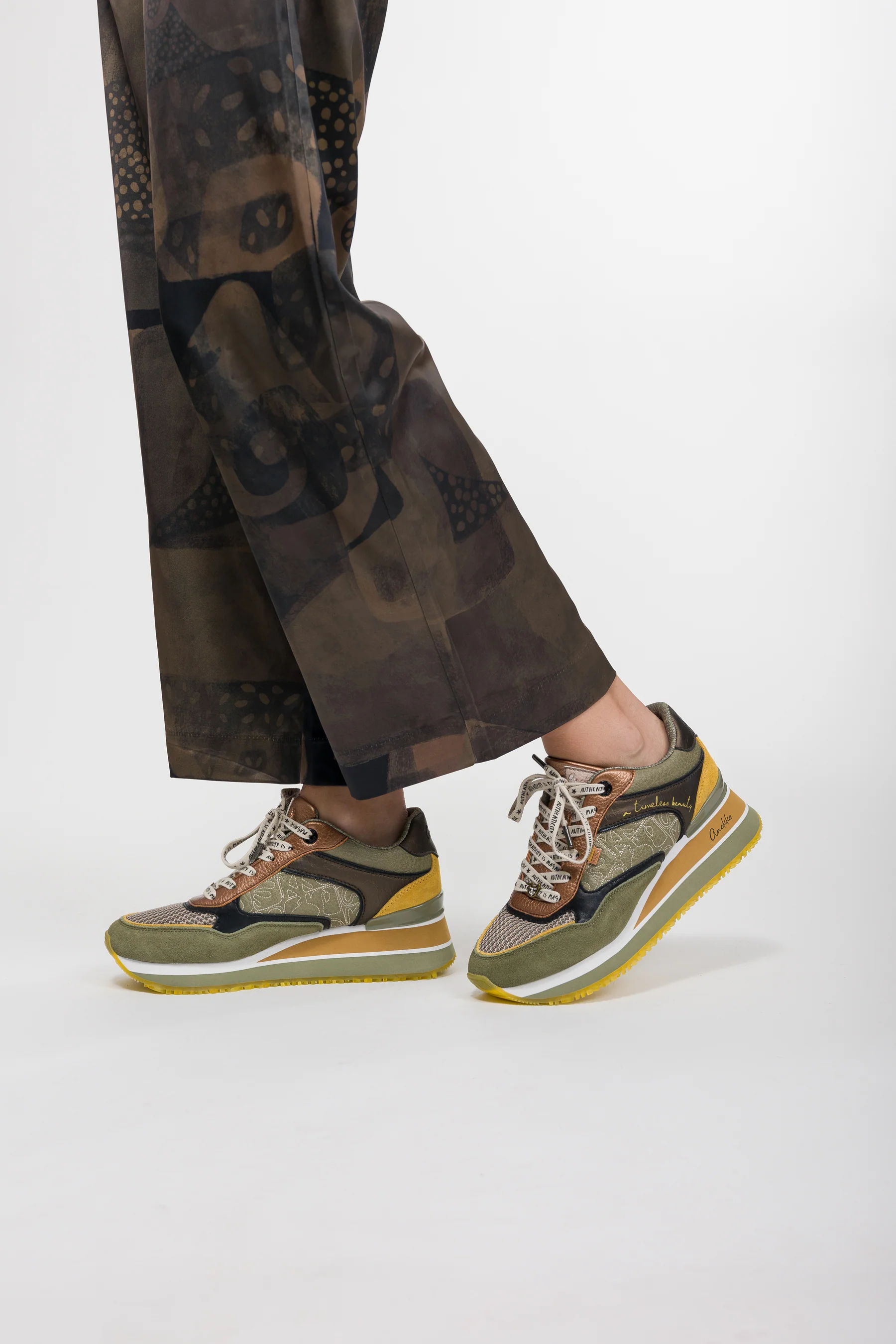 Grüne Sneaker - Image 2