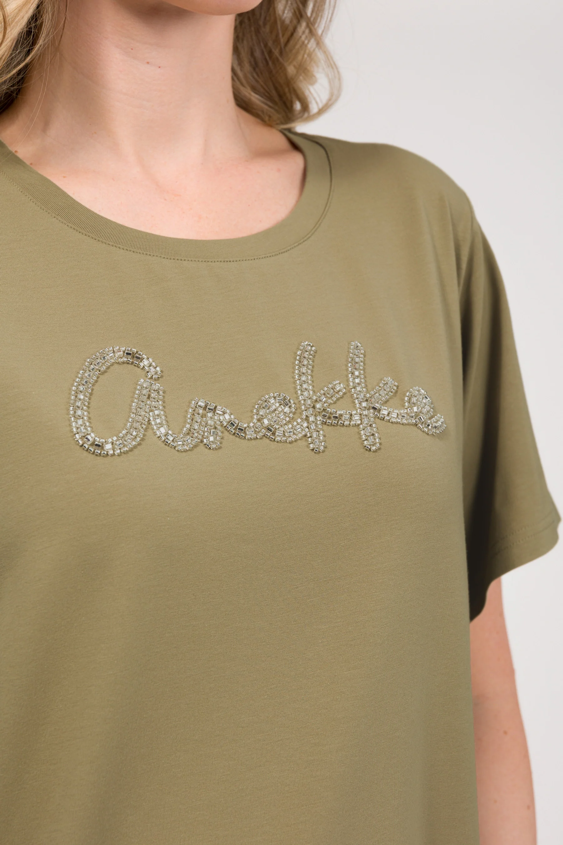 Grünes T-Shirt mit Logo - Image 5