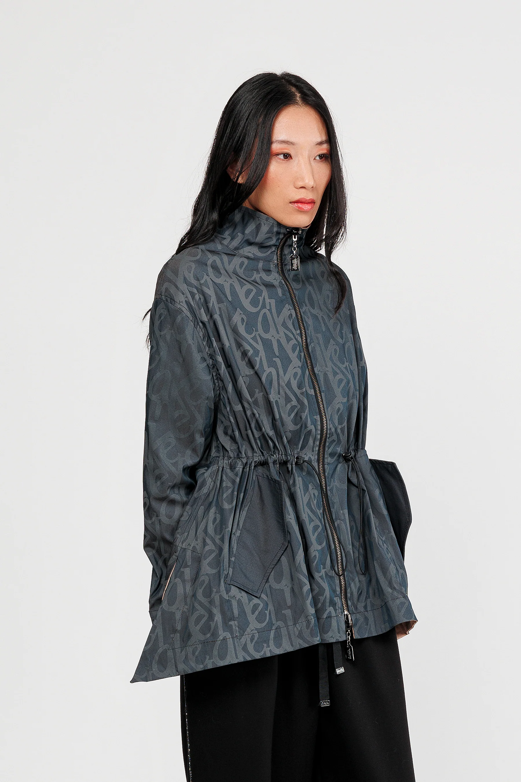 Jacke wendbar schwarz und beige