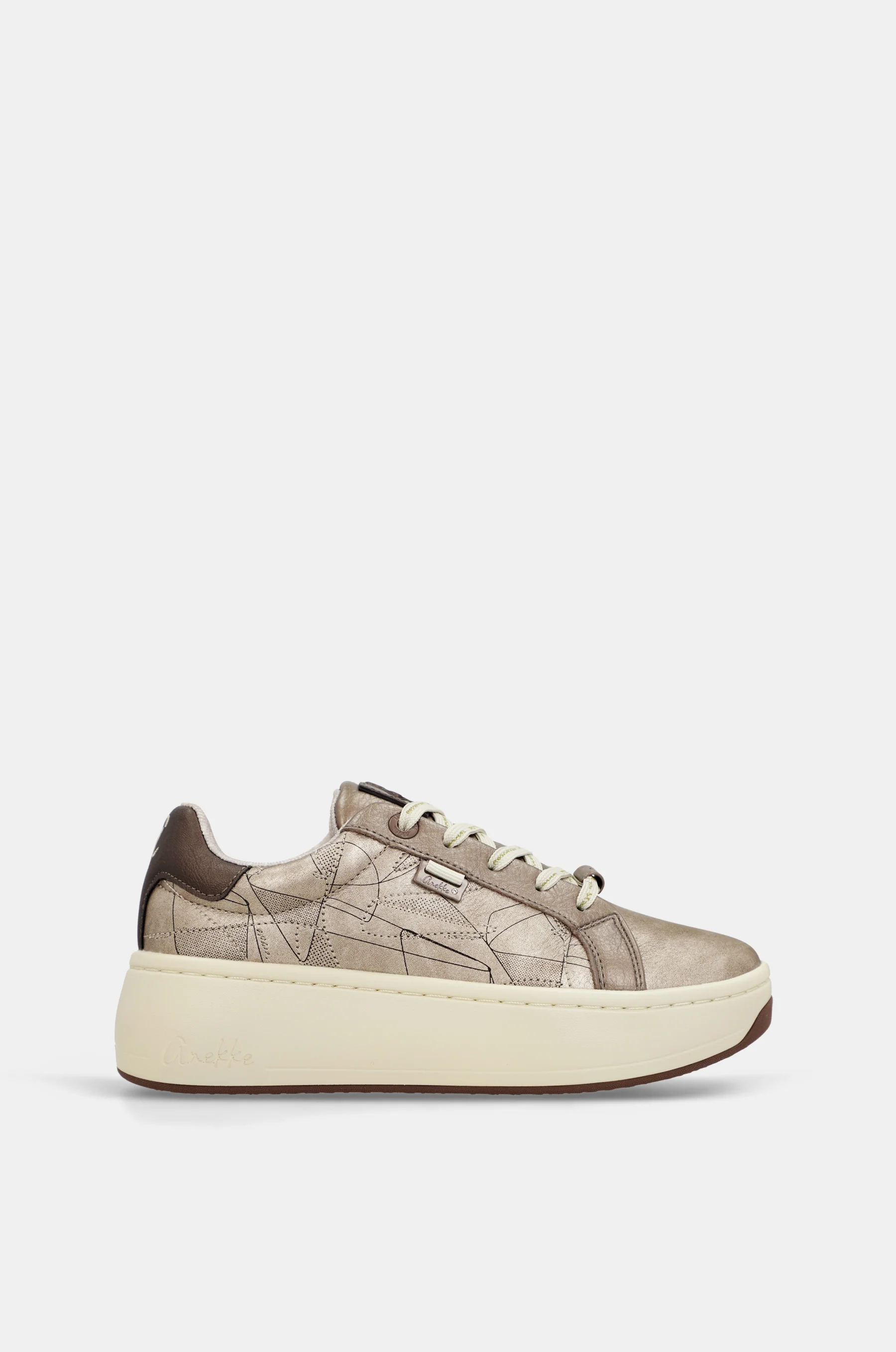 Kupferne Sneaker