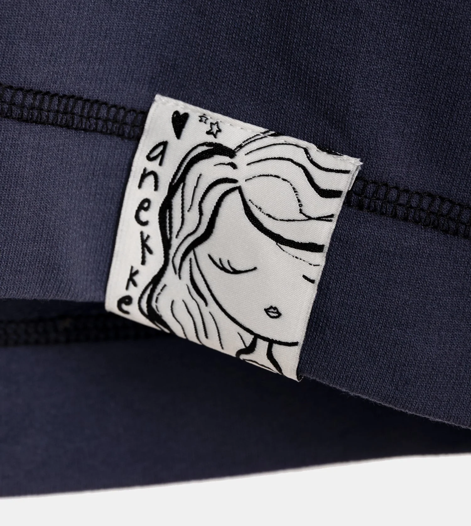 Marineblaues, ärmelloses Studio-Sweatshirt - Image 6