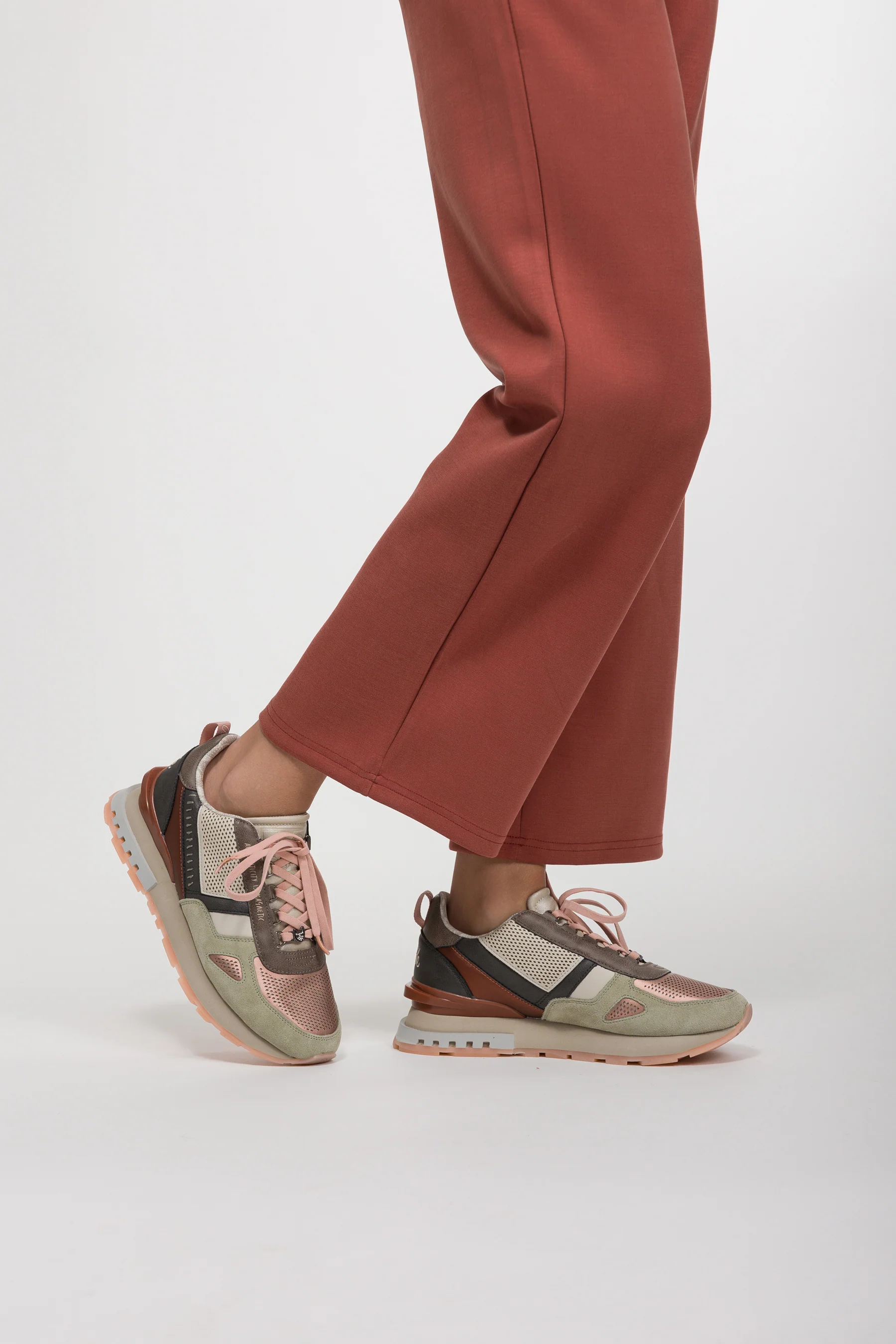 Multicolour-Sneaker - Image 2