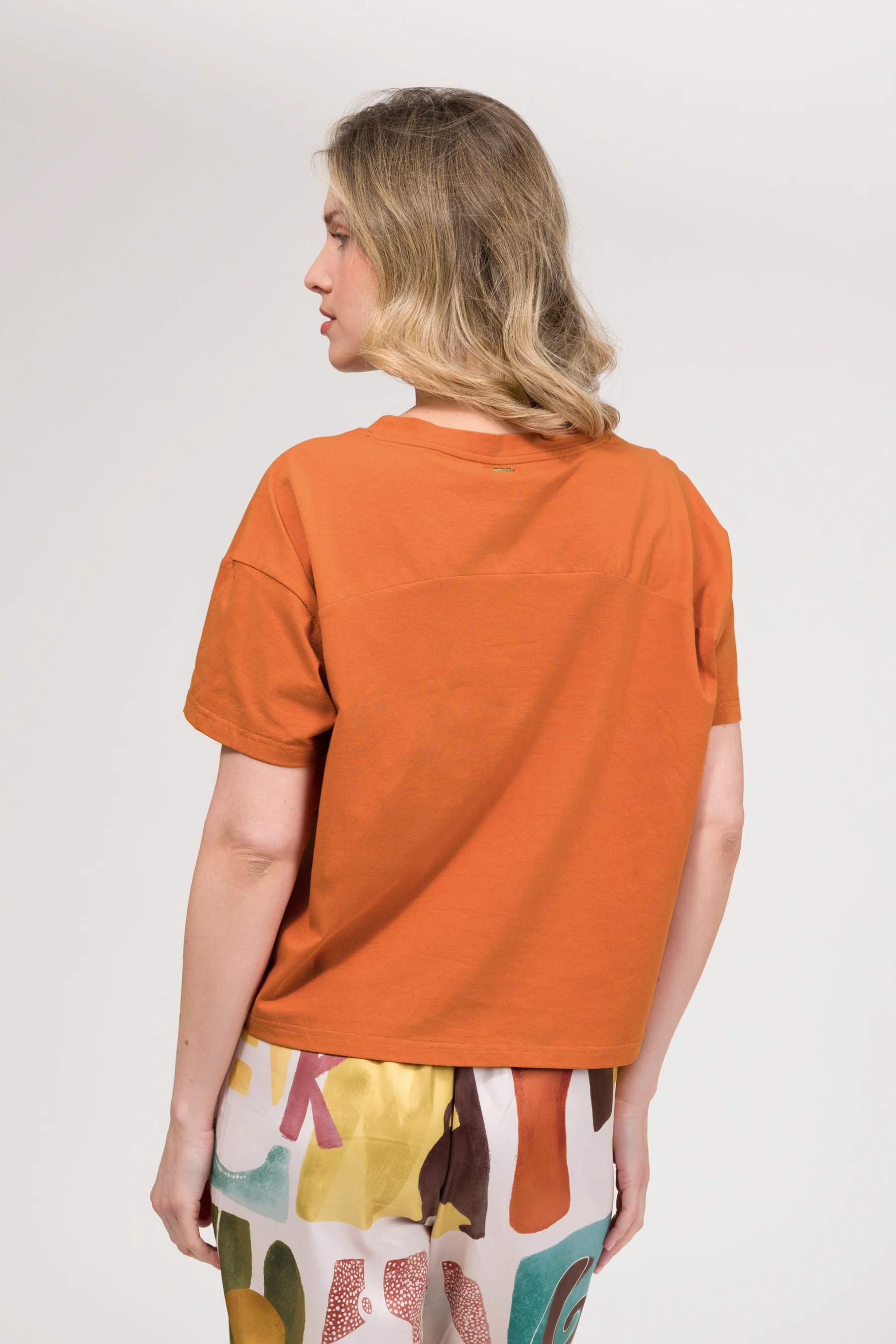 Oranges Kurzarm-T-Shirt - Image 4