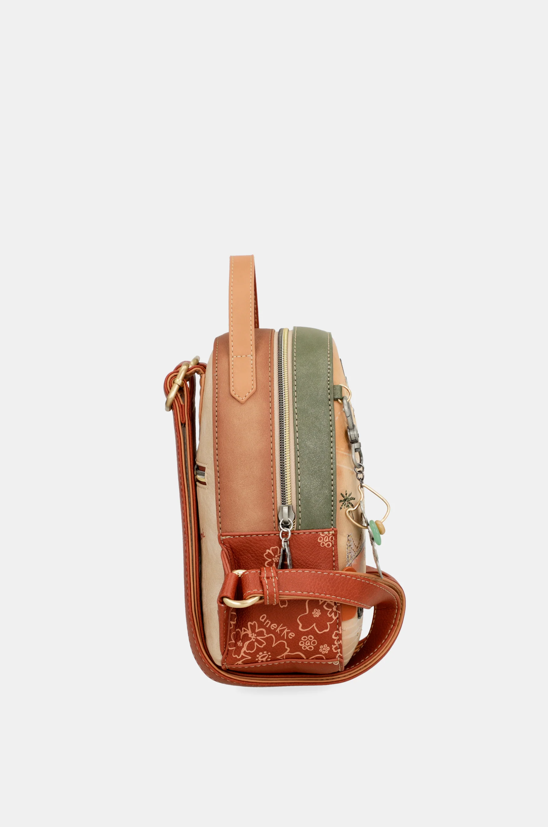 Peace & Love – Kleiner Rucksack in Kamelbraun - Image 4