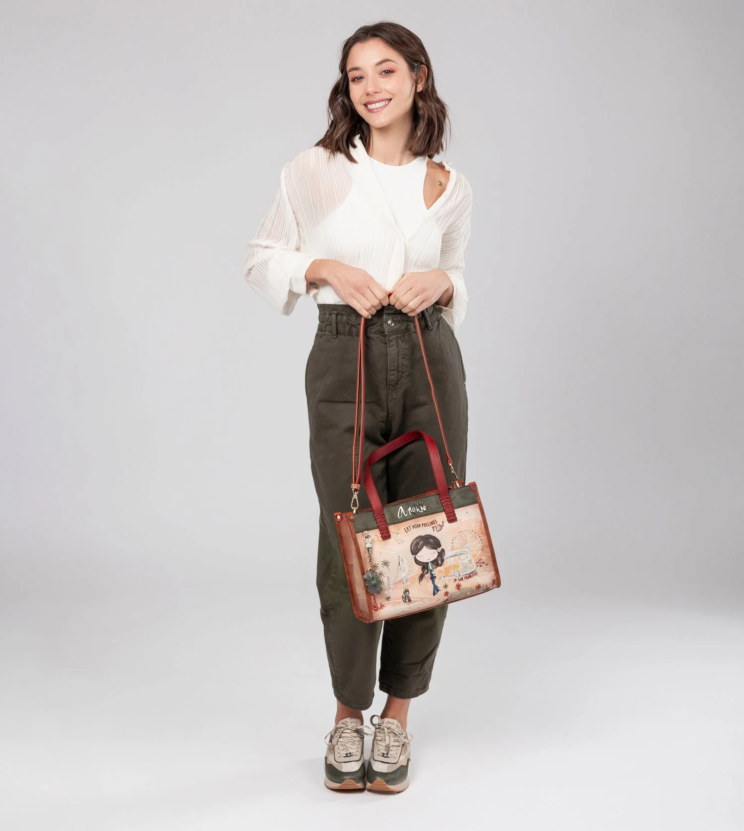 Tote Peace & Love in Kamel - Image 6