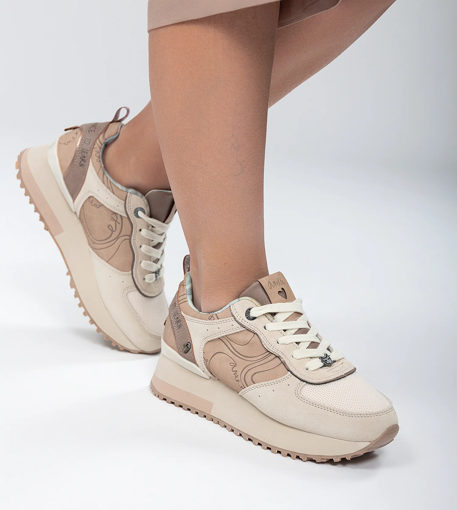 Beige Plattform-Sneakers - Image 2
