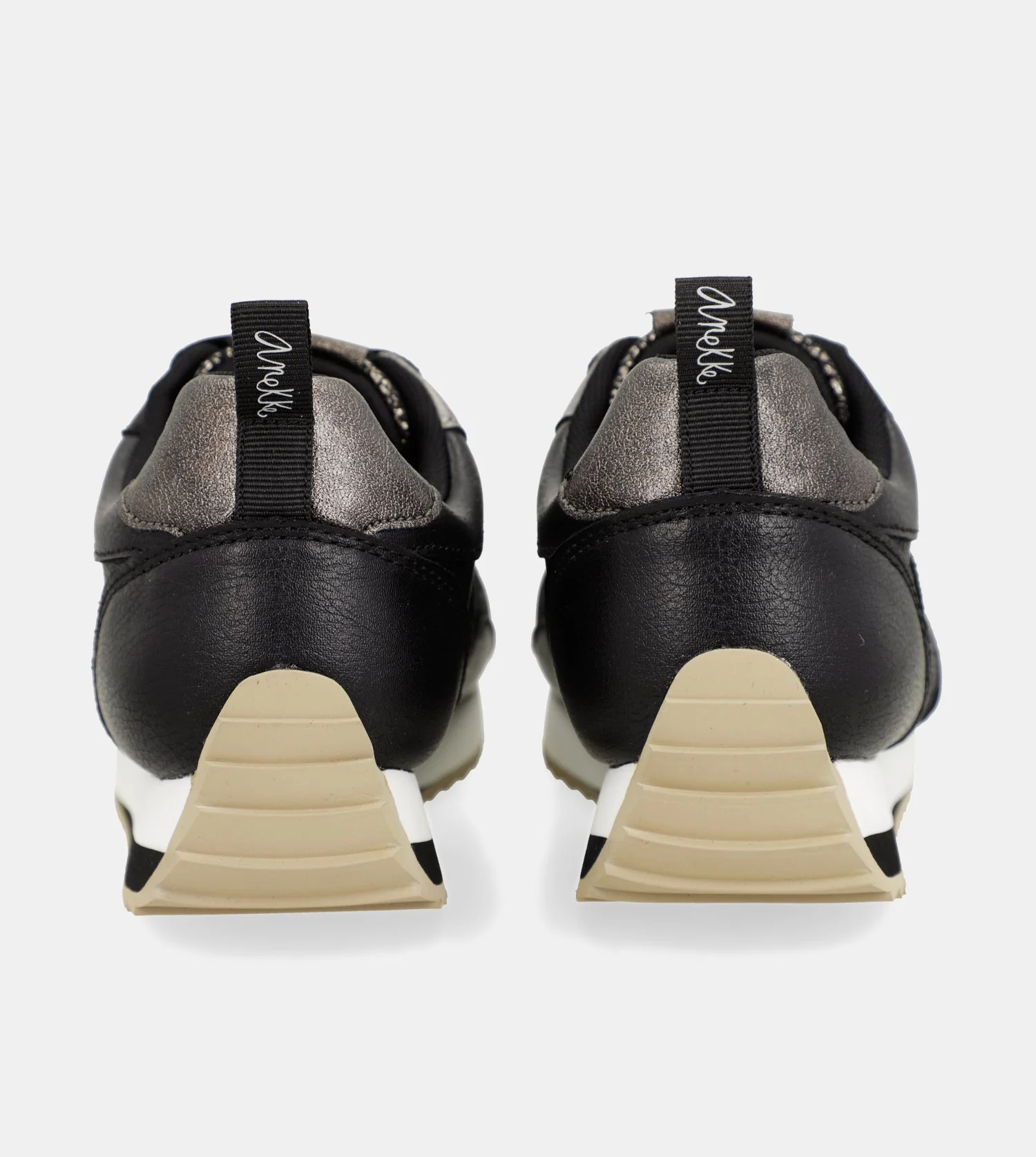Schwarze Sneaker „Travel“ - Image 5