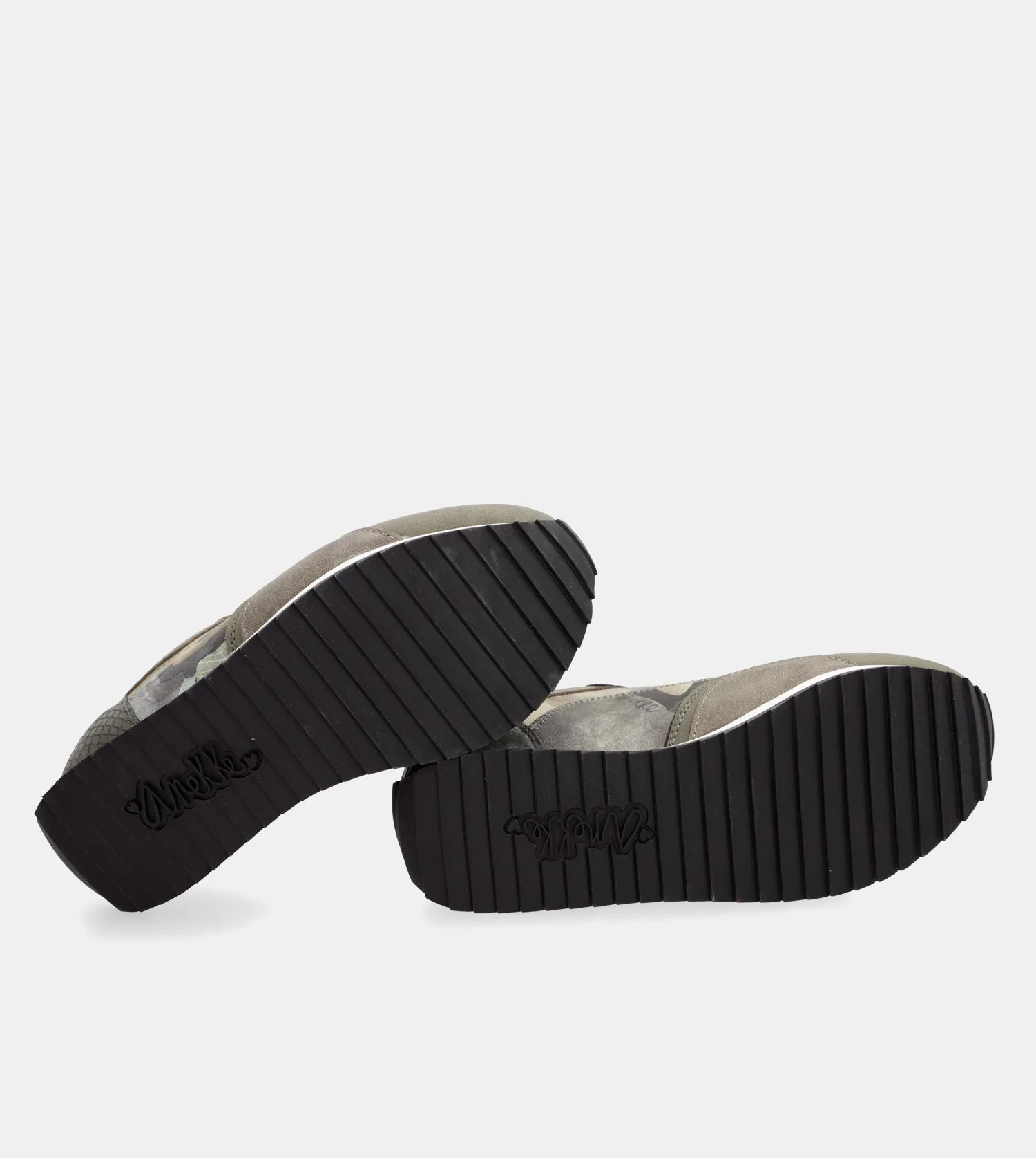 Graue Sneaker „Travel“ - Image 7