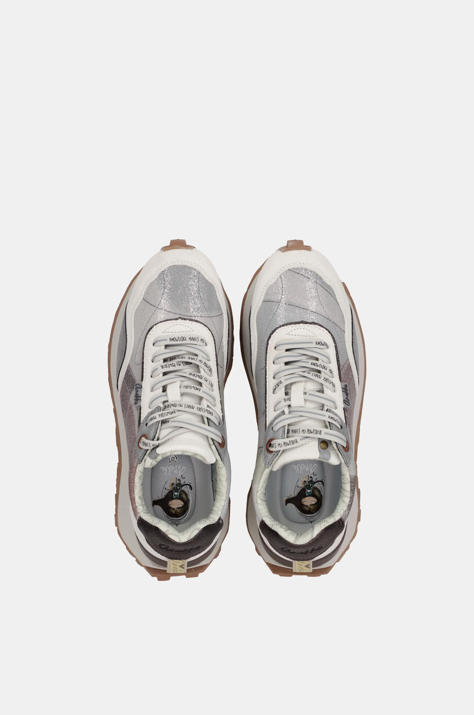 Silberne Sneaker - Image 9