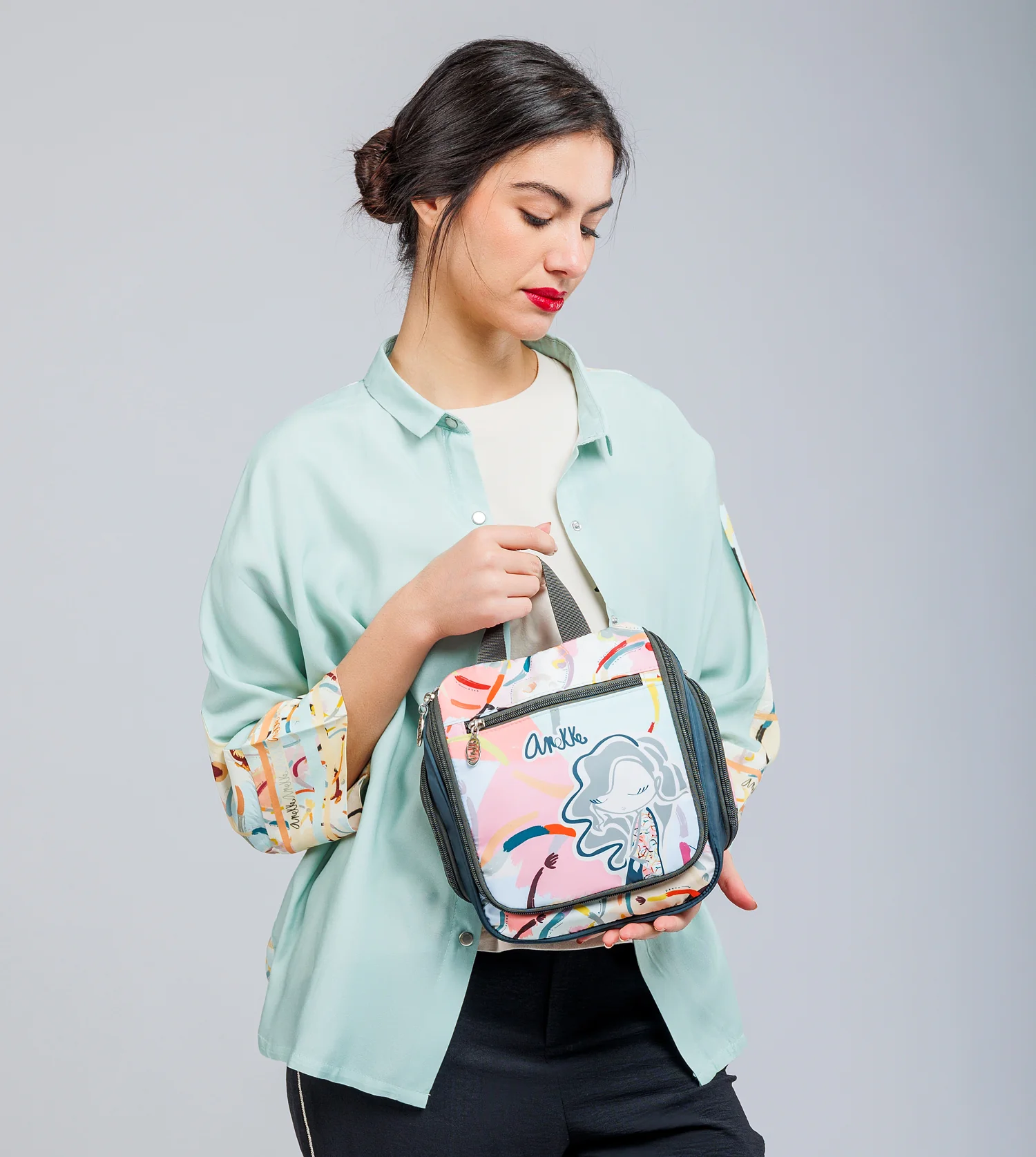 Smart weit geschnittene Reisetasche - Image 3