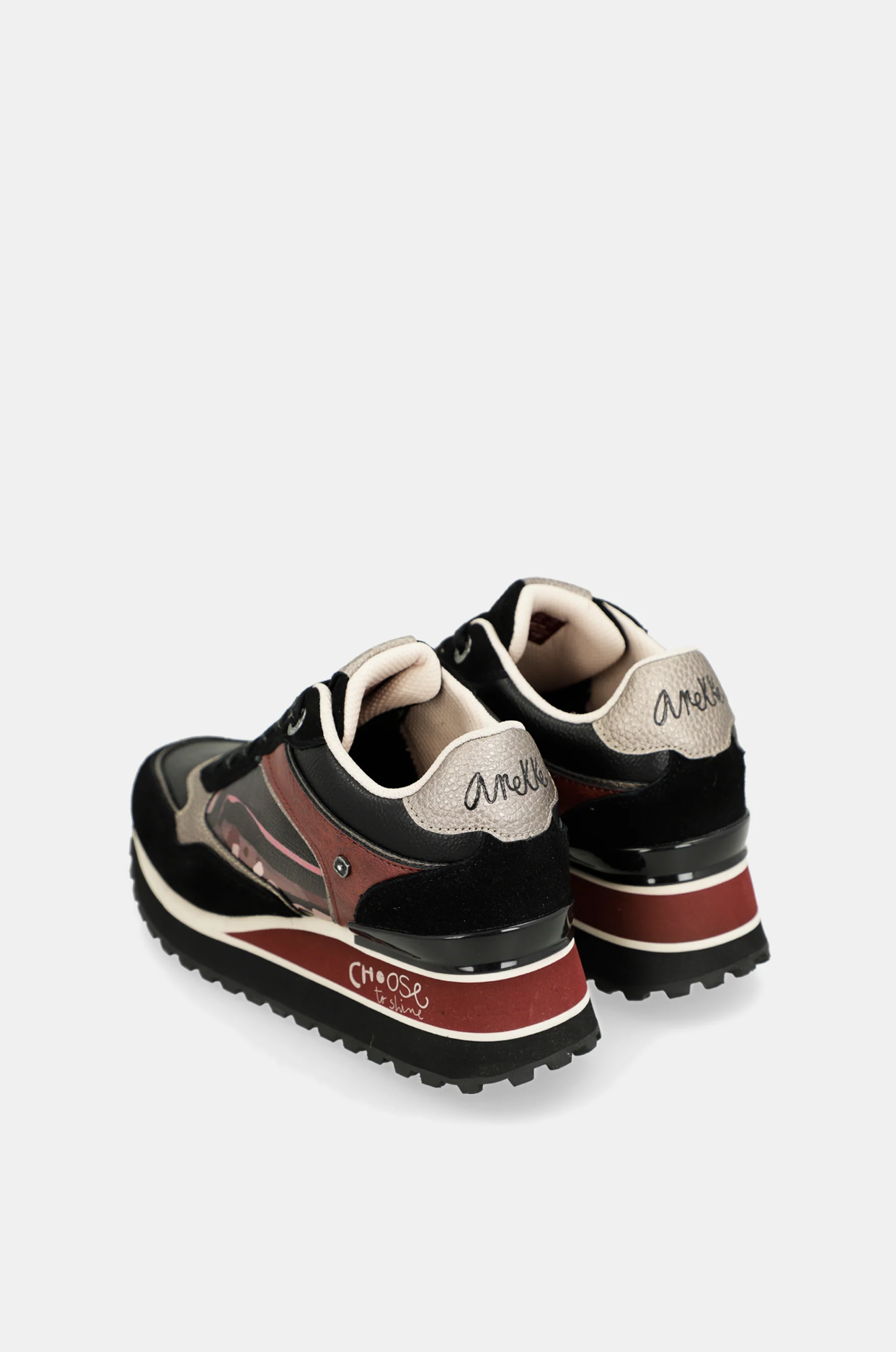 Sneakers Platform schwarz
gemustert - Image 4