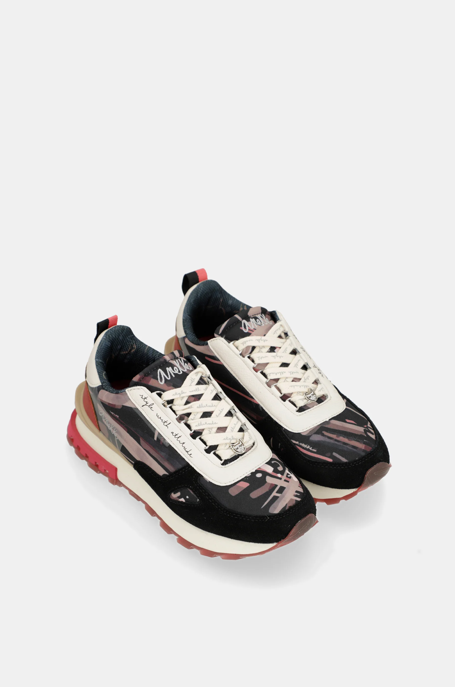 Sneakers schwarz gemustert - Image 5