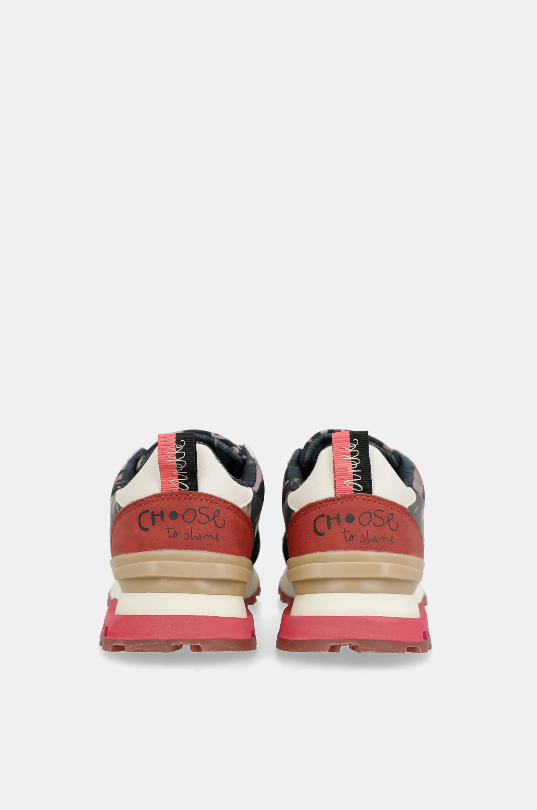 Sneakers schwarz gemustert - Image 7