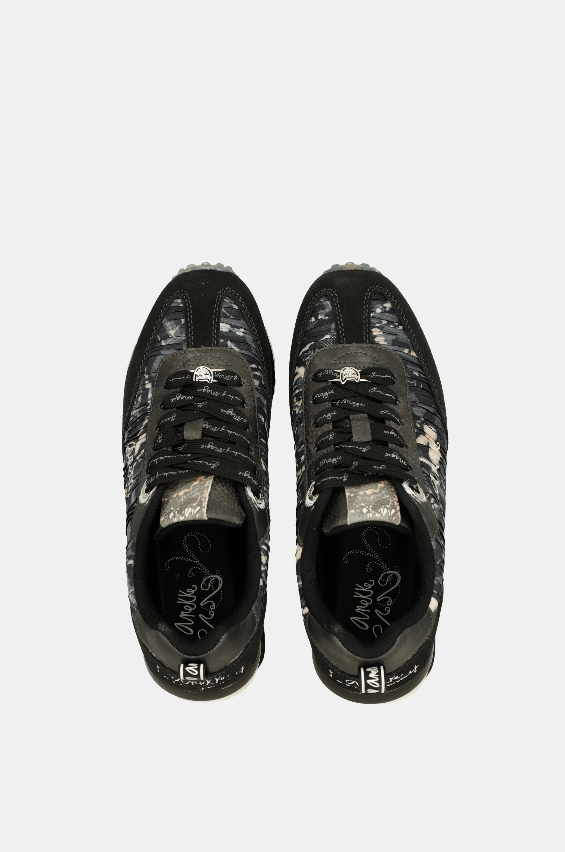 Sneakers schwarz mit mehrfarbiger Sohle - Image 3