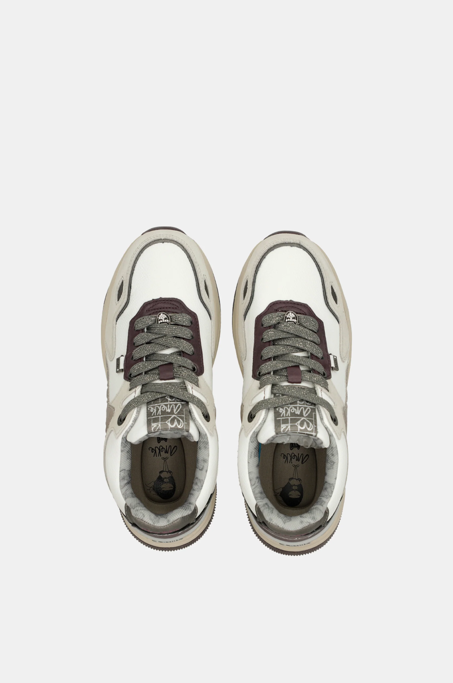 Sneakers weiß und bordeaux - Image 3