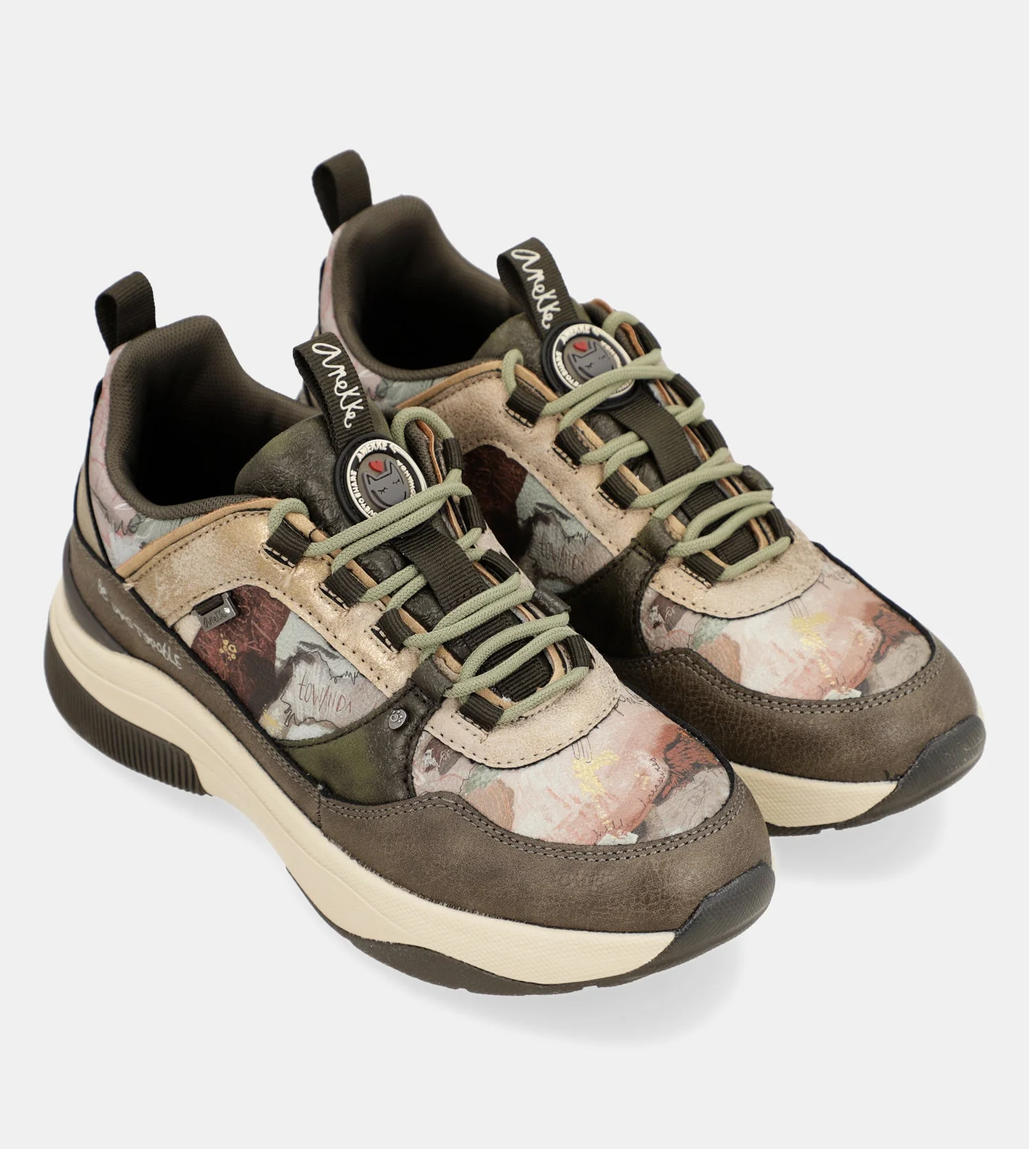 Sportliche grüne Turnschuhe - Image 3