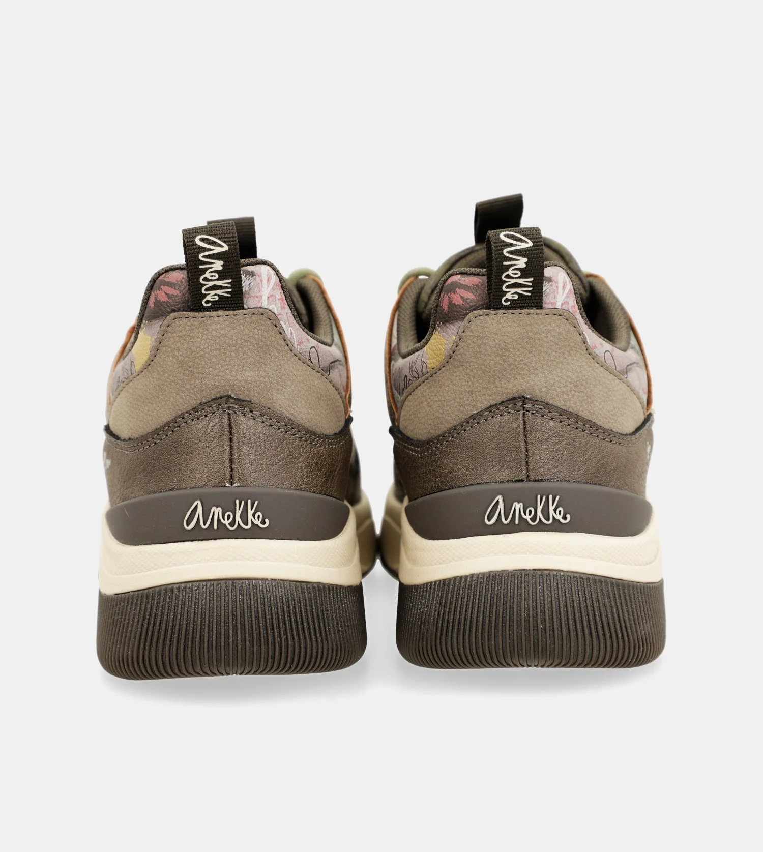 Sportliche grüne Turnschuhe - Image 5