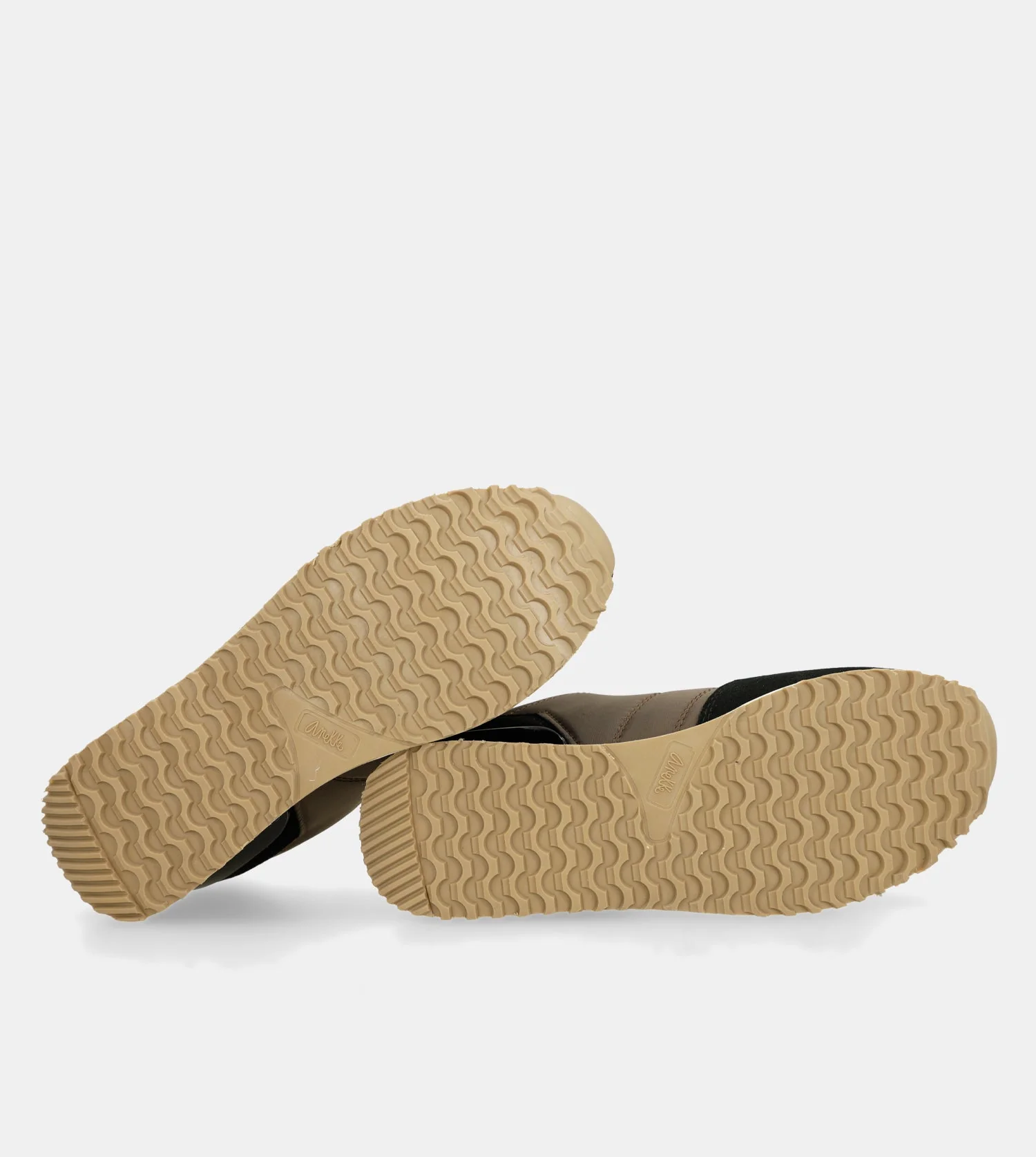 Urban brauner Sneaker - Image 8