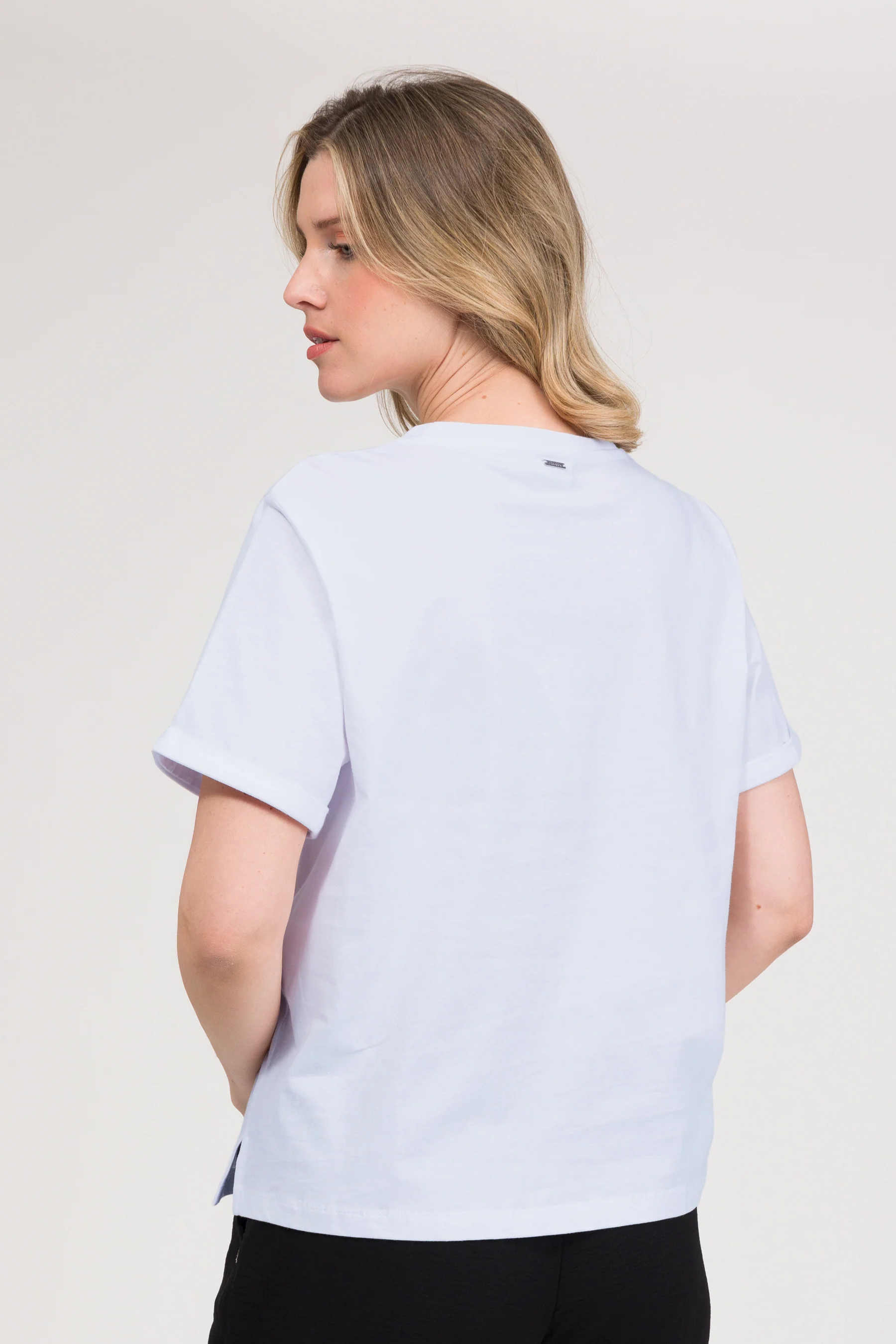 Weißes Kurzarm-T-Shirt - Image 4