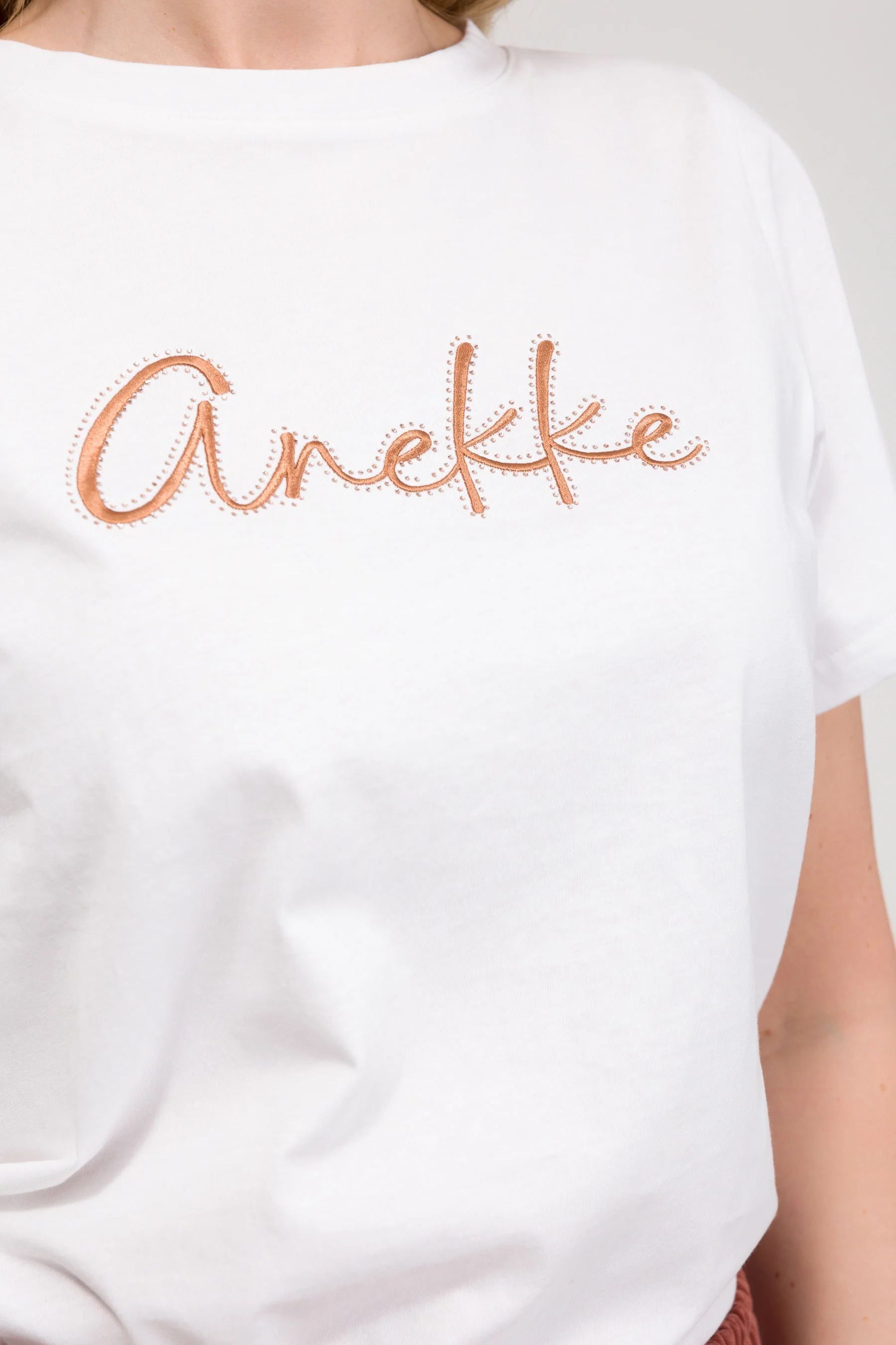 Weißes Kurzarm-T-Shirt - Image 4